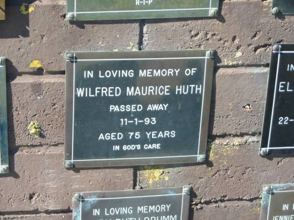 Wilfred Maurice HUTH,  | died 11-1-93 aged 75 years;  | Pimpama Island cemetery, Gold Coast  | 