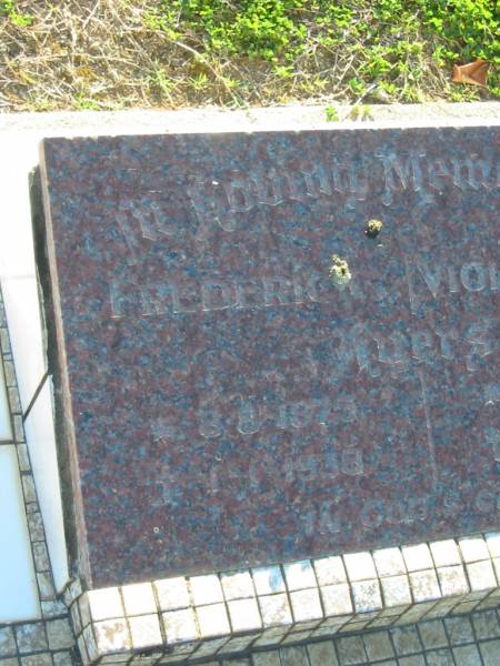 Frederick AYERS  | 8-8-1875 - 1-1-1938;  | Violet Isobel AYERS,  | 29-10-1893 - 28-8-1977;  | Polson Cemetery, Hervey Bay  | 