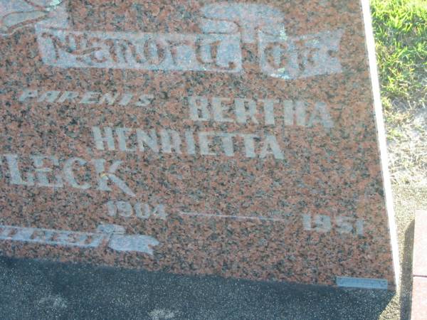 John Vincent AFFLECK,  | 1894 - 1966;  | Bertha Henrietta AFFLECK,  | 1904 - 1951;  | parents;  | Polson Cemetery, Hervey Bay  | 