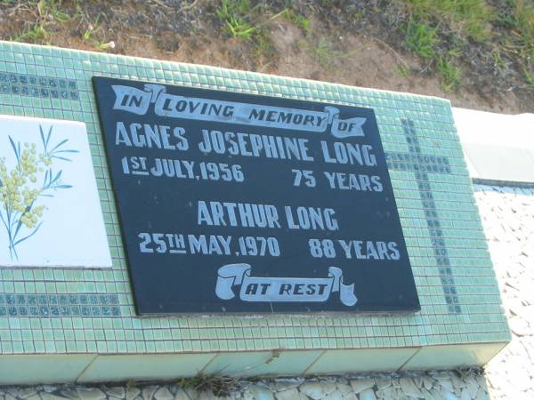 Agnes Josephine LONG,  | died 1 July 1956 aged 75 years;  | Arthur LONG,  | died 25 May 1970 aged 88 years;  | Polson Cemetery, Hervey Bay  | 