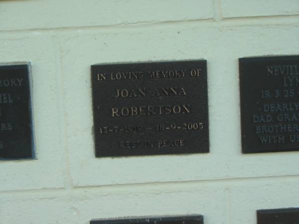 Joan ANna ROBERTSON,  | 13-7-1919 - 18-9-2005;  | Polson Cemetery, Hervey Bay  | 