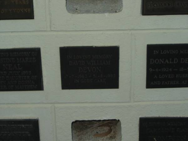 David William DEVON,  | 17-7-1962 - 31-8-1993;  | Polson Cemetery, Hervey Bay  | 