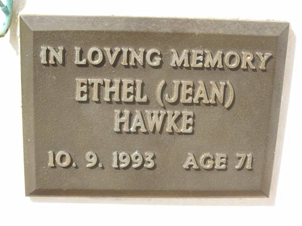 Ethel (Jean) HAWKE,  | died 10-9-1993 aged 71 years;  | Polson Cemetery, Hervey Bay  | 