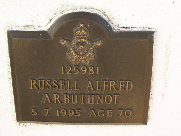 Russell Alfred ARBUTHNOT,  | died 5-7-1995 aged 70 years;  | Polson Cemetery, Hervey Bay  | 