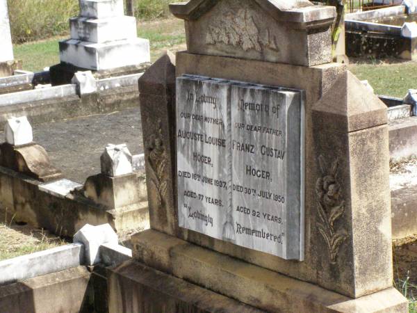 Auguste Louise HOGER, mother,  | died 16 June 1937 aged 77 years;  | Franz Gustav HOGER, father,  | died 30 July 1950 aged 92 years;  | Ropeley Immanuel Lutheran cemetery, Gatton Shire  | 