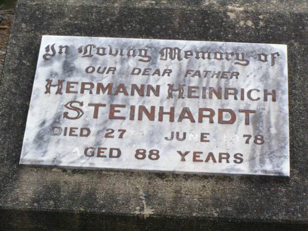 Hermann Heinrich STEINHARDT, father,  | died 27 June 1978 aged 88 years;  | Ropeley Immanuel Lutheran cemetery, Gatton Shire  | 