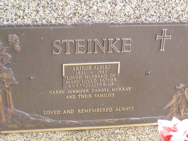 Arthur Albert STEINKE,  | husband of Mary,  | father of Garry, Jennifer, Darryl & Murray,  | grandfather,  | 1921 - 1987;  | Ropeley Immanuel Lutheran cemetery, Gatton Shire  | 
