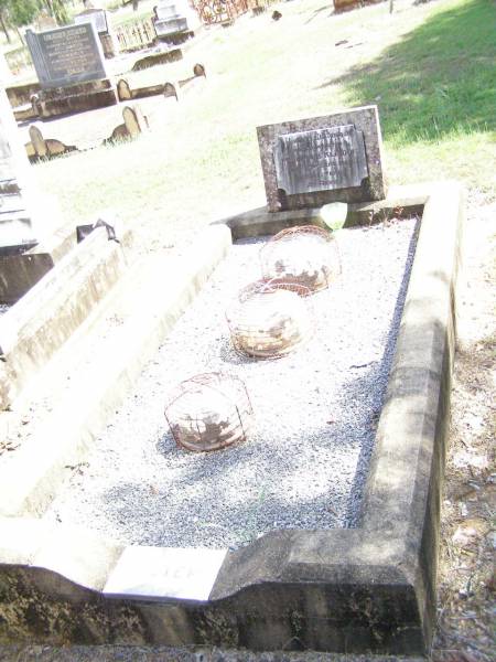 Martha B. KLEIDON, sister,  | died 20 Sept 1925 aged 30 years;  | Ropeley Immanuel Lutheran cemetery, Gatton Shire  | 