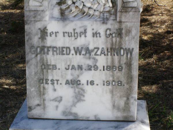 Gotfried W.A. ZAHNOW,  | born 29 Jan 1869 died 16 Aug 1908;  | Matilda T.F. SPANN,  | died 24 Mar 1958 aged 85 years;  | Rosevale St Paul's Lutheran cemetery, Boonah Shire  | 