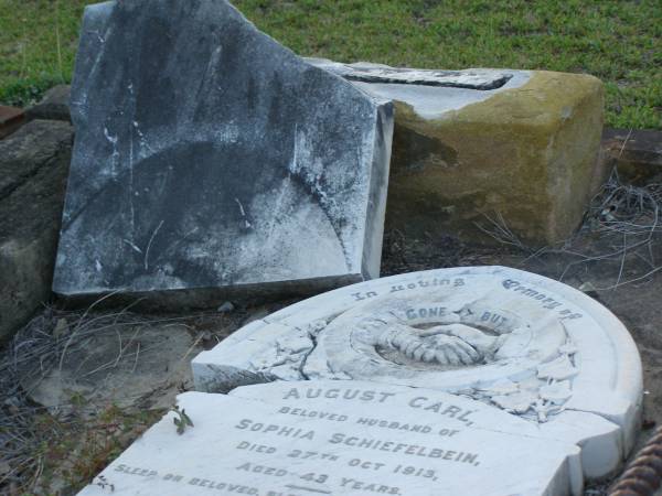 August Carl,  | husband of Sophia SCHIEFELBEIN,  | died 27 Oct 1913 aged 43 years;  | Bald Hills (Sandgate) cemetery, Brisbane  | 