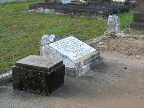 Guildford (Rex) CARSELDINE,  | died 27 Feb 1917 aged 2 years 3 months;  | Arthur Westley CARSELDINE,  | died 15 Sept 1965 aged 85 years;  | Ethel Grace CARSELDINE,  | died 6 April 1973 aged 94 years;  | Gregory John,  | infant son of Mr & Mrs M.A. CARSELDINE,  | died 22 Sept 1951;  | Bald Hills (Sandgate) cemetery, Brisbane  | 