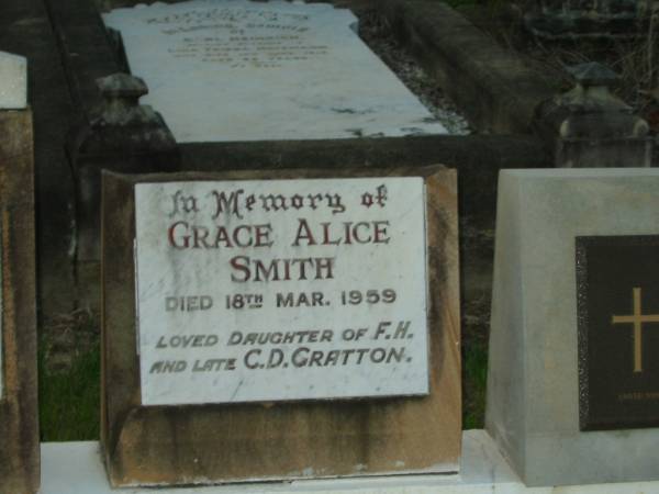 Charles David GRATTON,  | died 2 Dec 1949 aged 62 years;  | Florence Hannaugh GRATTON,  | died 8 Dec 1976 aged 91 years;  | Robert,  | infant son,  | died 1927;  | Grace Alice SMITH,  | died 18 March 1959,  | daughter of F,H. & late C.D. GRATTON;  | C. GRATTON,  | died 15 April 1950 aged 29 years,  | son of F.H. & late C.D. GRATTON;  | Florence Georgina TYLER,  | died 13 June 1995,  | daughter of F.H. & C.D. GRATTON;  | Bald Hills (Sandgate) cemetery, Brisbane  | 