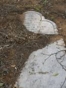 
Louisa Anna,
wife of Lewellyn BEST,
died 9 Dec 1907 aged 49 years;
Bald Hills (Sandgate) cemetery, Brisbane
