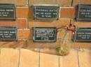 Mary Frances SCHONFISCH
26-8-85
71 yrs
Sherwood (Anglican) Cemetery, Brisbane