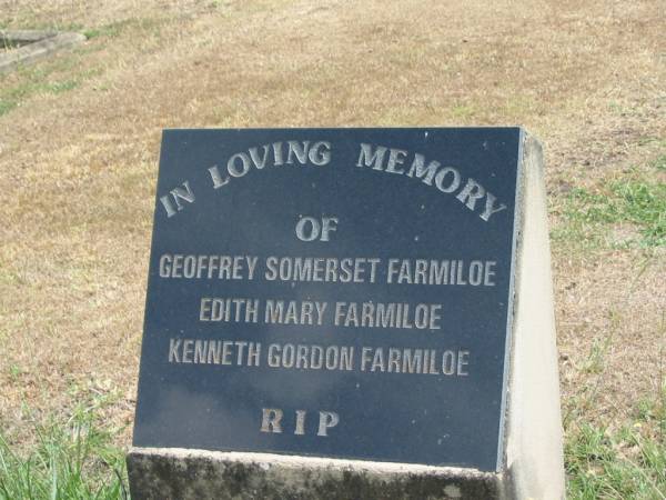 Geoffrey Somerset FARMILOE  | Edith Mary FARMILOE  | Kenneth Gordon FARMILOE  |   | Sherwood (Anglican) Cemetery, Brisbane  |   | 