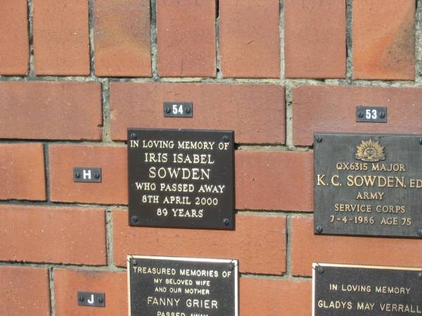 Iria Isabel SOWDEN  | 8 Apr 2000  | 89 yrs  |   | Sherwood (Anglican) Cemetery, Brisbane  |   | 