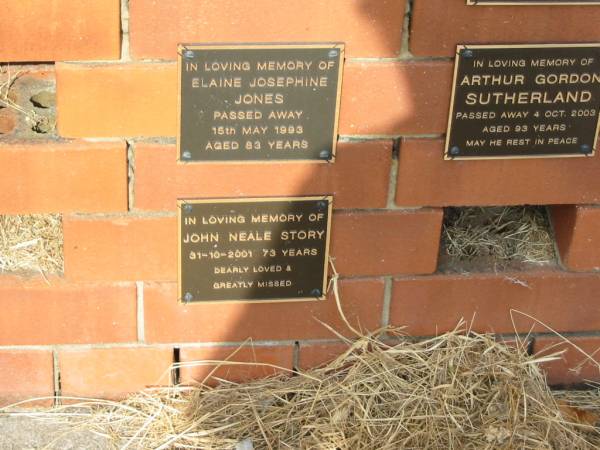 John Neale STORY  | 31-10-2001 73 yrs  |   | Sherwood (Anglican) Cemetery, Brisbane  |   | 