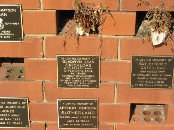 Gladwyn Jean CATCHLOVE  | 13 Feb 2004  | aged 84  |   | Sherwood (Anglican) Cemetery, Brisbane  |   | 