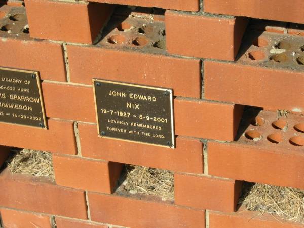 John Edward NIX  | 19-7-1927 to 5-9-2001  |   | Sherwood (Anglican) Cemetery, Brisbane  |   | 