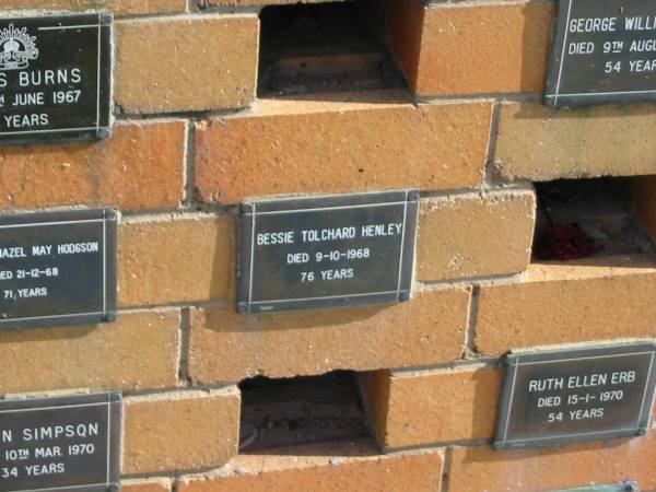 Bessie Tolchard HENLEY  | 9-10-1968  | 76 yrs  |   | Sherwood (Anglican) Cemetery, Brisbane  | 