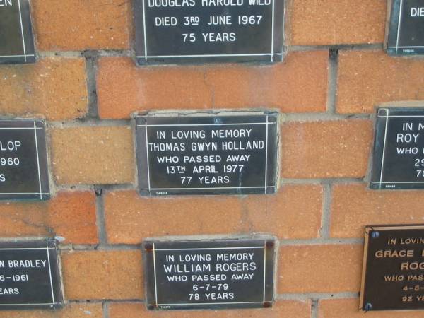Thomas Gwyn HOLLAND  | 13 Apr 1977  | 77 yrs  |   | Sherwood (Anglican) Cemetery, Brisbane  | 