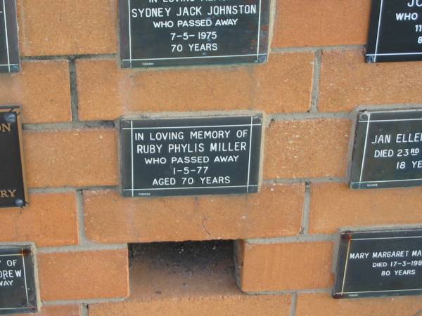Ruby Phylis MILLER  | 1-5-77  | 70 yrs  |   | Sherwood (Anglican) Cemetery, Brisbane  | 