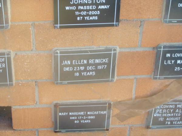 Jan Ellen REINICKE  | 23 Dec 1977  | 18 yrs  |   | Sherwood (Anglican) Cemetery, Brisbane  | 