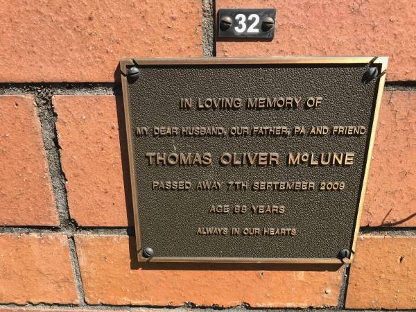 Thomas Oliver McLUNE  | d: 7 Sep 2009 aged 88  |   | Sherwood (Anglican) Cemetery, Brisbane  |   | 