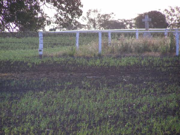 Silverleigh Lutheran cemetery, Rosalie Shire  |