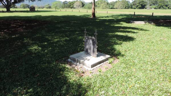 Cardwell Cemetery  | 