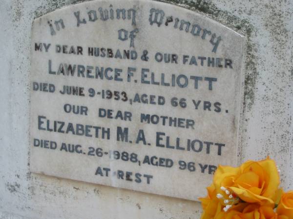 Lawrence F ELLIOTT  | 9 Jun 1953, aged 66  | Elizabeth M A ELLIOTT  | 26 Aug 1988, aged 96  | Stone Quarry Cemetery, Jeebropilly, Ipswich  | 
