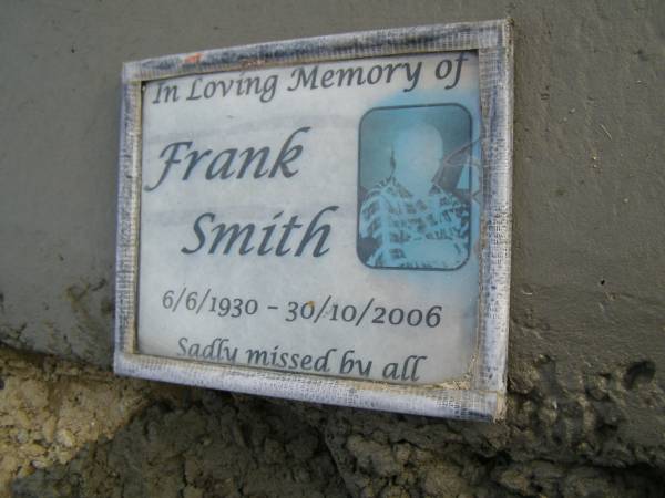 Frank SMITH,  | 6-6-1930 - 30-10-2006;  | Tallebudgera Presbyterian cemetery, City of Gold Coast  | 
