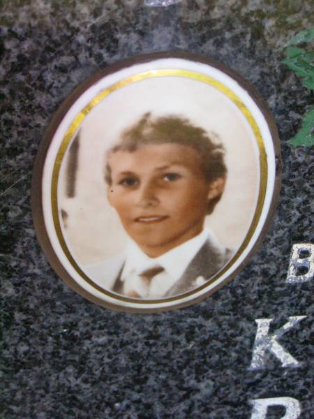 Kerry Charles RASMUSSEN,  | son brother brother-in-law uncle,  | born 1 March 1967 died 25 Dec 1984;  | Tarampa Apostolic cemetery, Esk Shire  | 