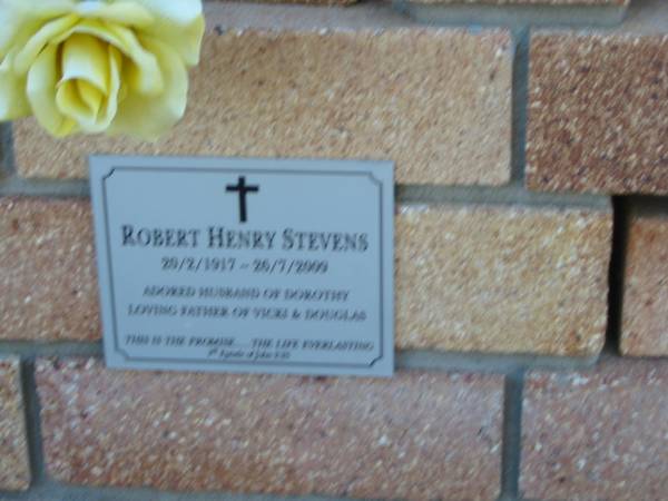 Robert Henry STEVENS,  | 20-2-917 - 26-7-2009,  | husband of Dorothy,  | father of Vicki & Douglas;  | Tea Gardens cemetery, Great Lakes, New South Wales  | [[REDO]]  | 