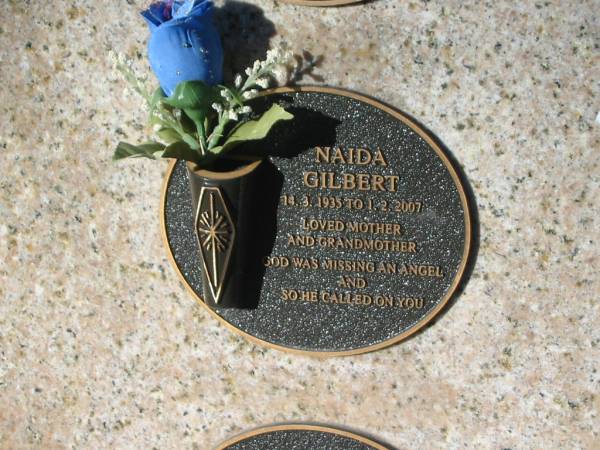 Naida GILBERT,  | 14-3-1935 - 1-2-2007,  | mother grandmother;  | Tea Gardens cemetery, Great Lakes, New South Wales  | 