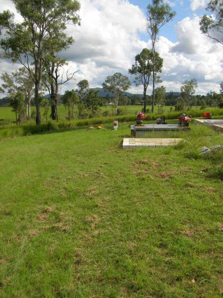Tiaro cemetery, Fraser Coast Region  | 