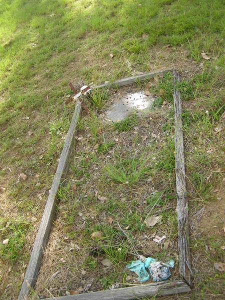 Tiaro cemetery, Fraser Coast Region  | 