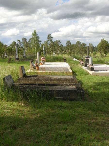 Tiaro cemetery, Fraser Coast Region  | 