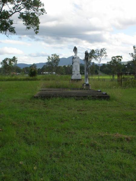 Tiaro cemetery, Fraser Coast Region  | 