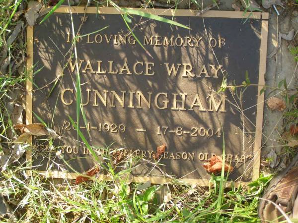 Wallace Wray CUNNINGHAM,  | 20-1-1929 - 17-8-2004;  | Tiaro cemetery, Fraser Coast Region  | 
