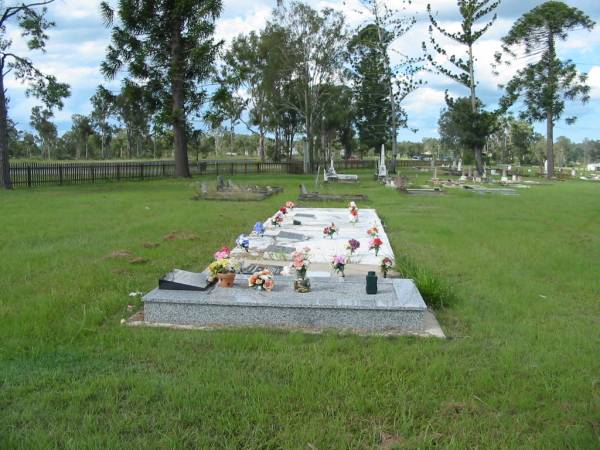 Tiaro cemetery, Fraser Coast Region  | 