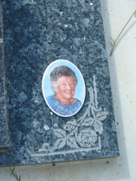 Isabel CONNORS,  | 4-2-1914 - 11-1-2007,  | wife of Raymond,  | mother grandmother;  | Tiaro cemetery, Fraser Coast Region  | 