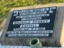 
Reginald Sydney EASTELL,
husband father father-in-law grandfather,
died 21-11-1992;
Toogoolawah Cemetery, Esk shire
