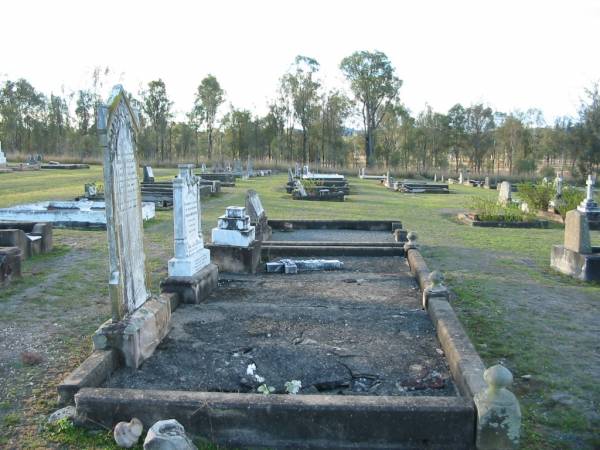 Toogoolawah Cemetery, Esk shire  | 