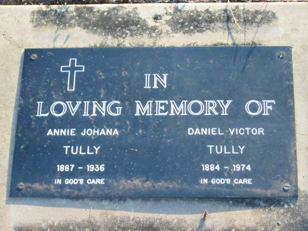 Annie Johana TULLY  | b: 1887, d: 1936  | Daniel Victor TULLY  | b: 1884, d: 1974  | Toogoolawah Cemetery, Esk shire  | 