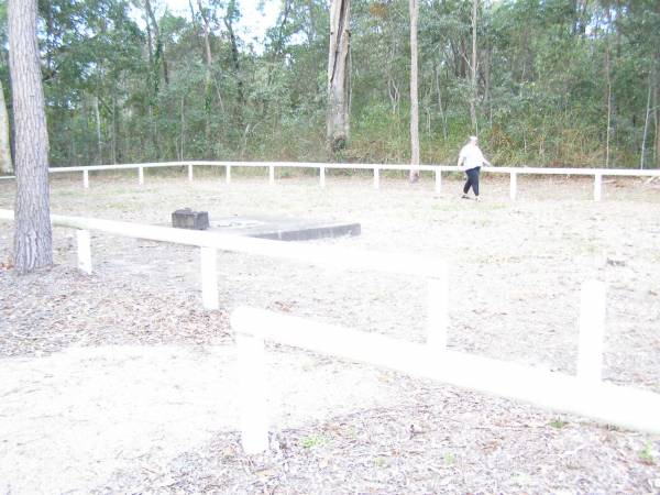 Caboolture historic site - Toorbul Cemetery Reserve  |   | 