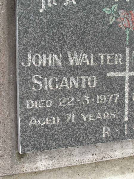 John Walter SIGANTO,  | died 22-3-1977 aged 71 years;  | Mabel Ellen SIGANTO,  | died 26-12-1992 aged 82 years;  | Upper Coomera cemetery, City of Gold Coast  | 