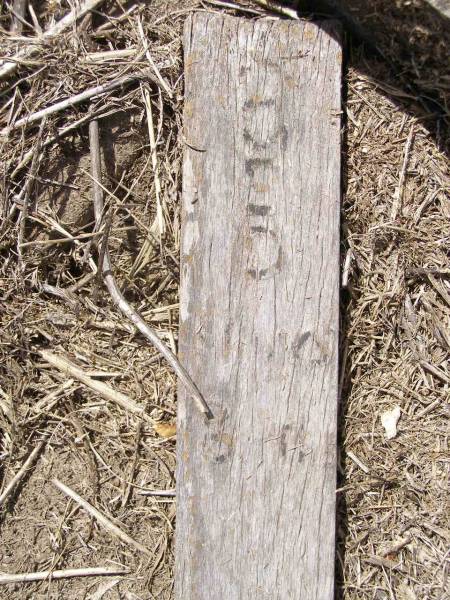 [best guess]  | died 10 Dec 1915 aged 1 year 3 months;  | Upper Freestone Cemetery, Warwick Shire  | 