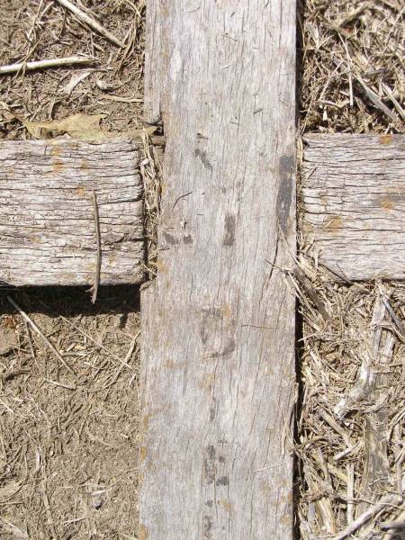 [best guess]  | died 10 Dec 1915 aged 1 year 3 months;  | Upper Freestone Cemetery, Warwick Shire  | 