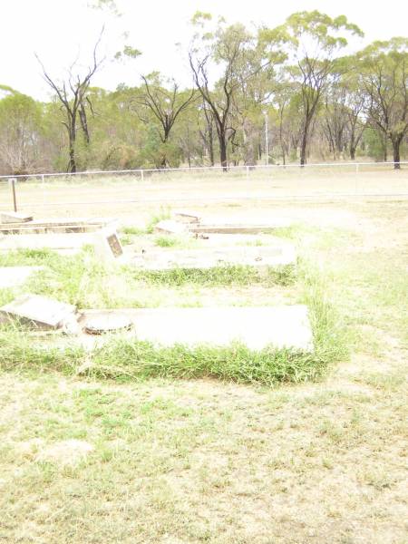 Warra cemetery, Wambo Shire  | 